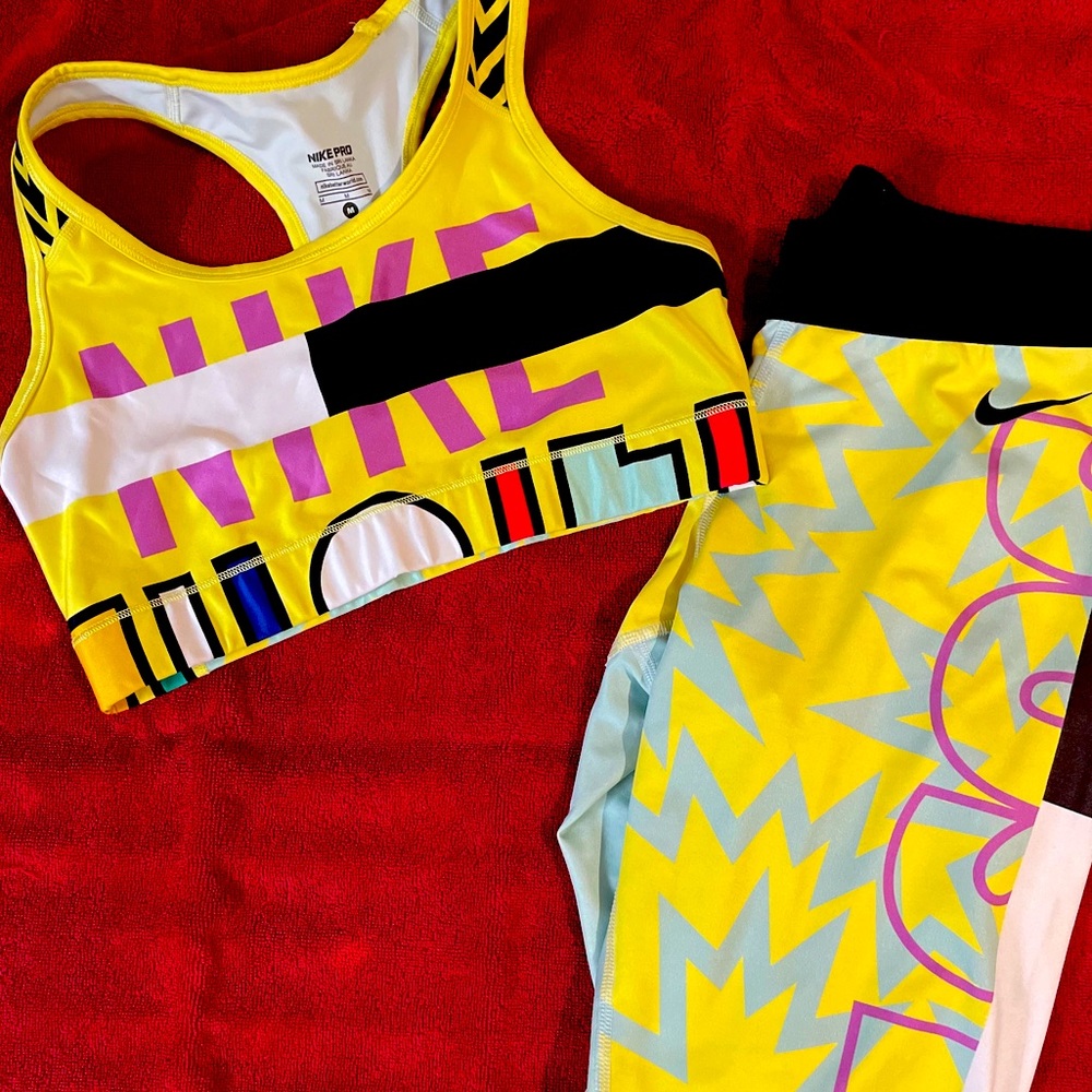Nike workout leggings and sport bra